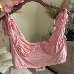 ADIKA top